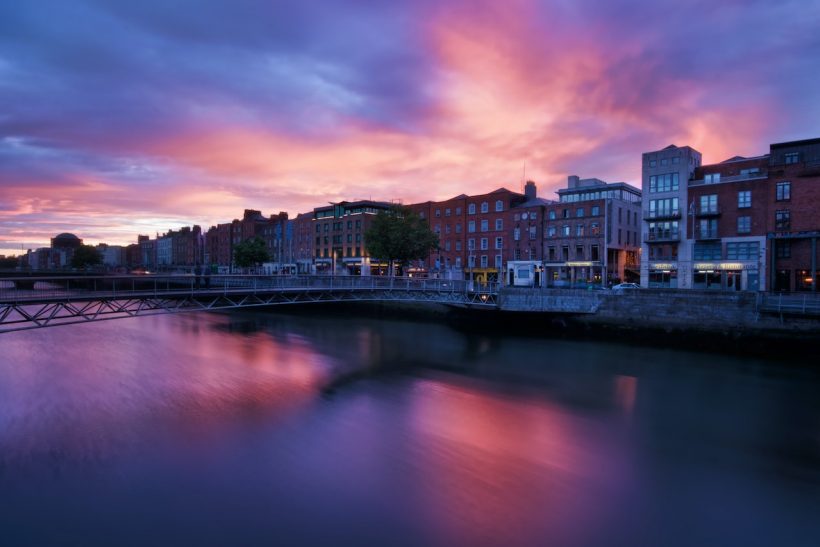 Best Month To Visit Ireland - BestMonthForTravel.com